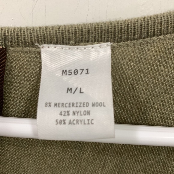 Kerisma Wool blend oversized sweater top, new with tags, slight flaws see below - Picture 5 of 10